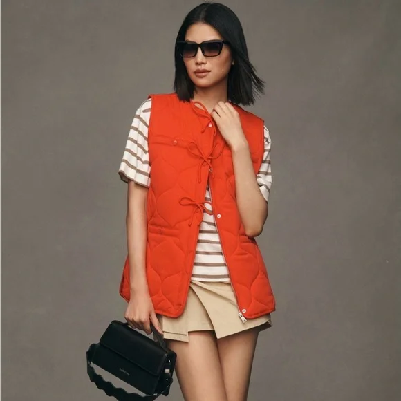 Quilted Tie-Front Sleeveless Vest in Vibrant Red - Picture 3 of 6